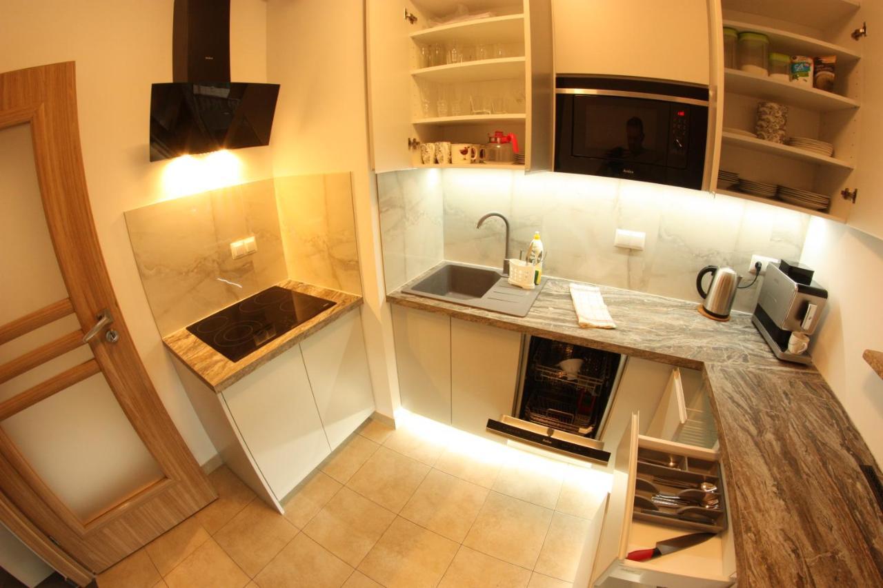 Urban City Apartments Варшава Екстер'єр фото