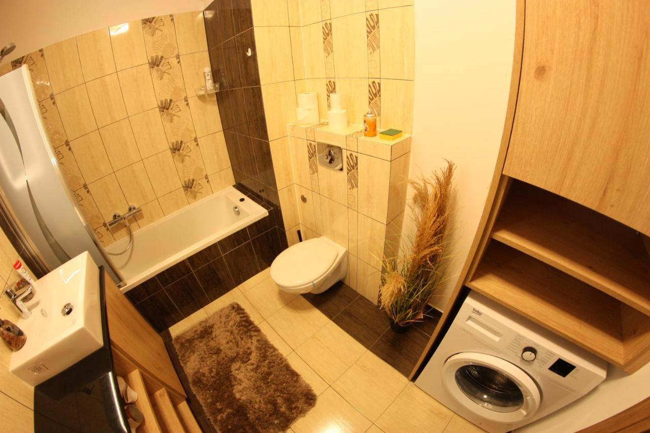 Urban City Apartments Варшава Екстер'єр фото